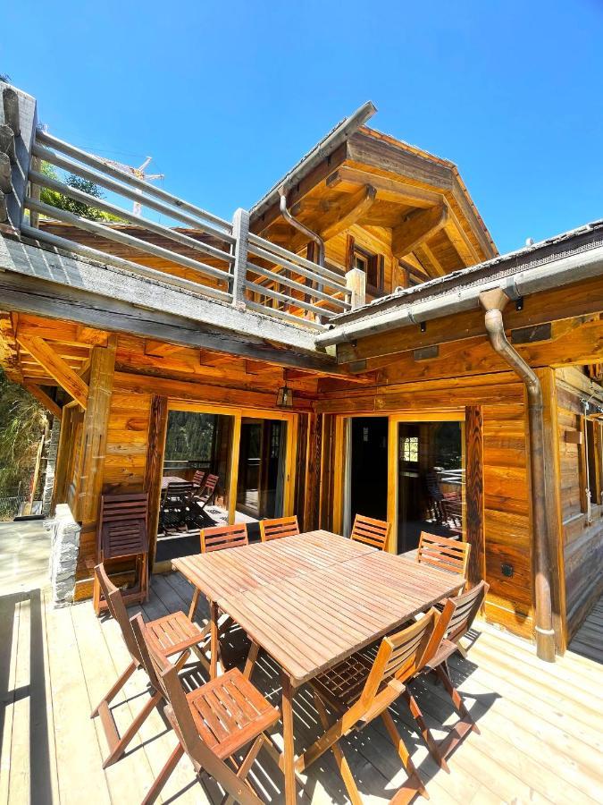 גרימנץ Chalet Ourson Brun By Mrs Miggins מראה חיצוני תמונה